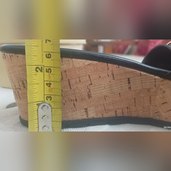 Authentic Michael Kors Elsa Platforms for women - Picture 11 of 11